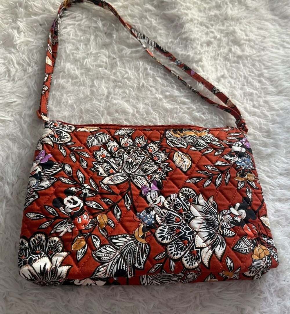 Vera Bradley Disney Mickey and Minnie Flirty Floral Potters Clay Crossbody